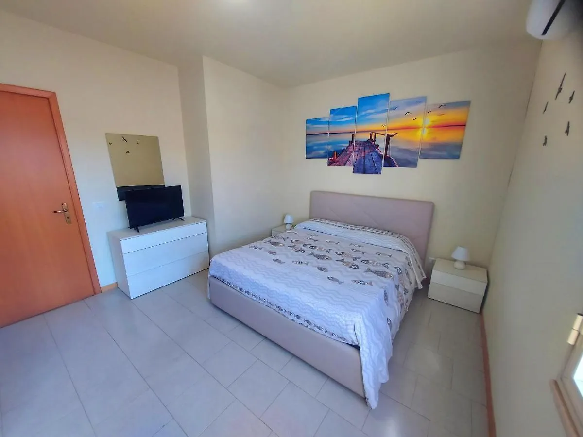La Riva Del Mare Apartment Santa Teresa Di Riva 0*,