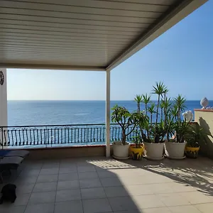 Appartamento Attico Delle Pomelie, Santa Teresa Di Riva