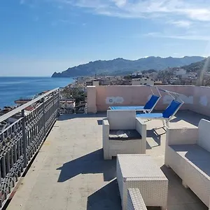 Appartamento Cleopatra, Santa Teresa Di Riva